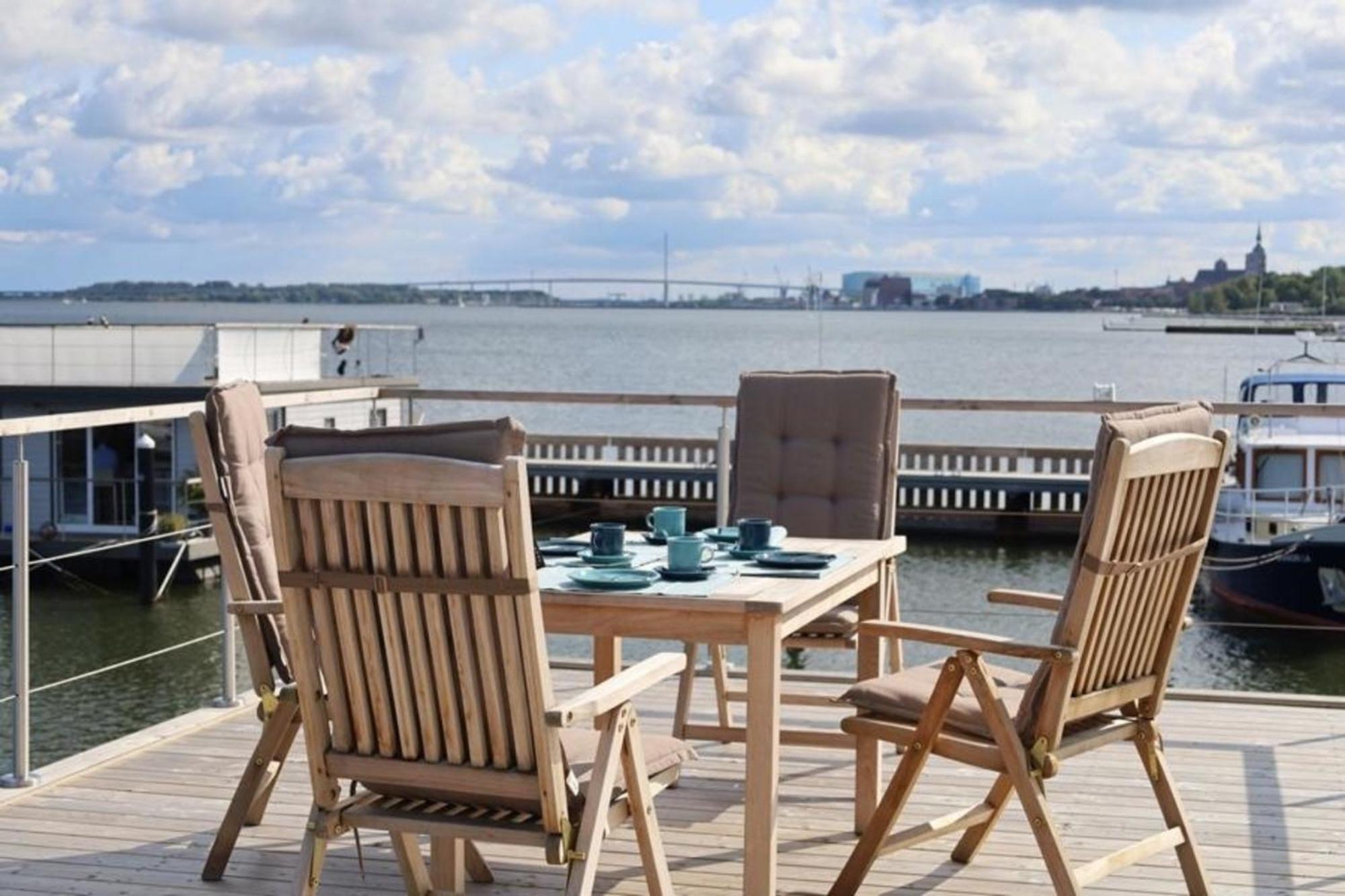 Hausboot Liliput Hotel Stralsund Exterior foto